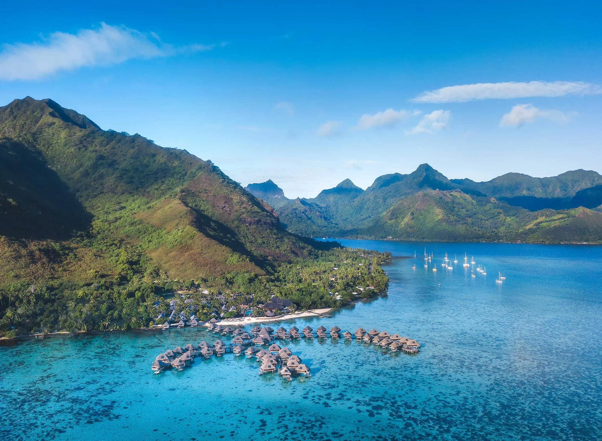 24mattwier_hilton_moorea_01_hires.jpg