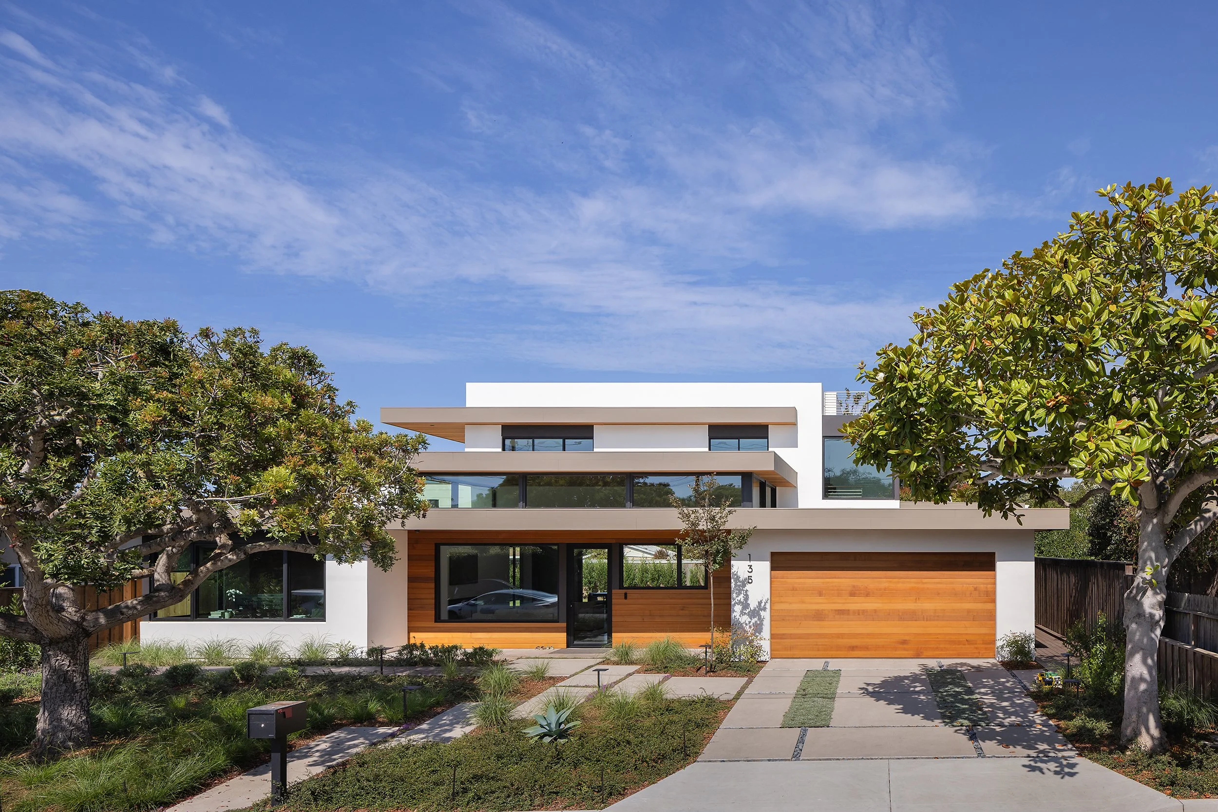 mwier_lotus_palisades_ext1_v1_webres.jpg