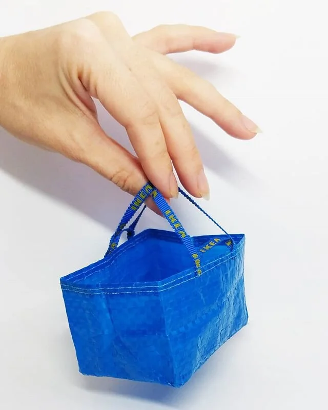 When you make a scale version of a #Frakta using a real bag for material, is it a Fraktal?