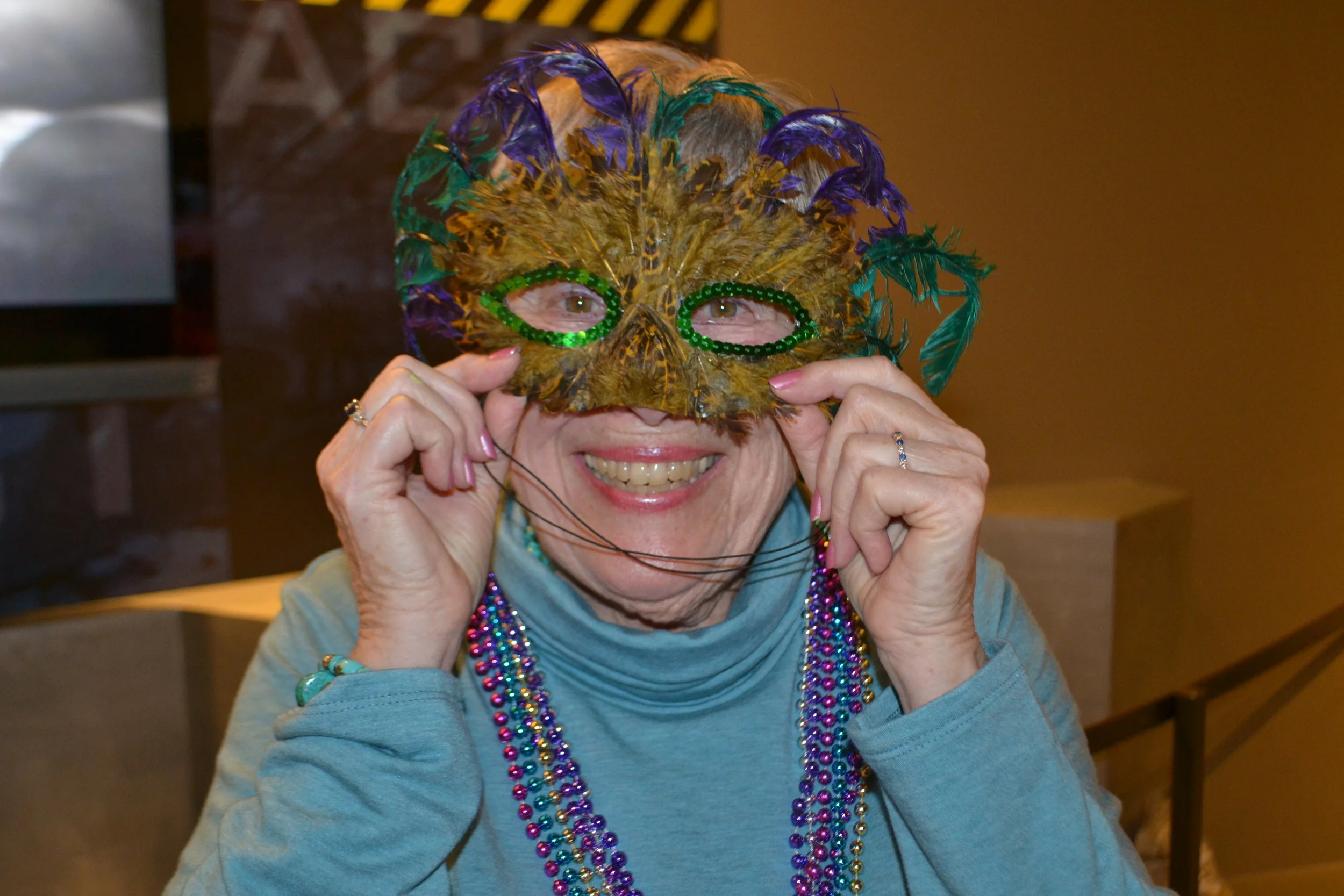 Guest in mask DSC_0277.JPG
