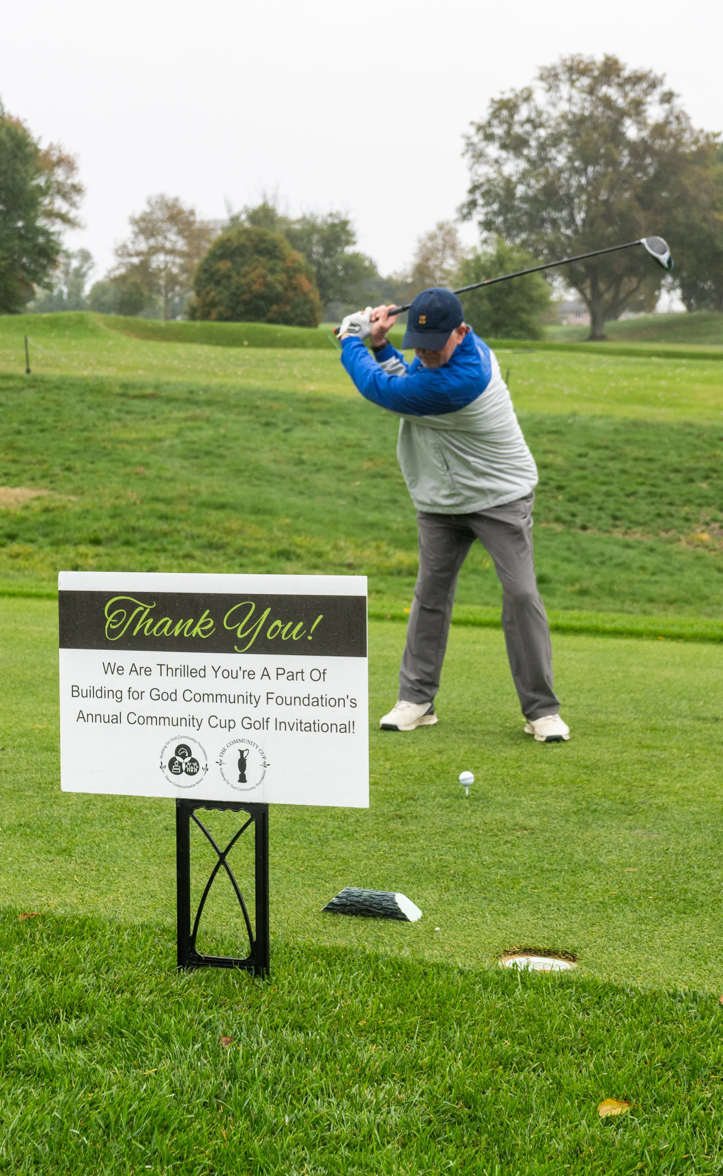 2025_CommunityCup-73_swing by thank you sign.jpg