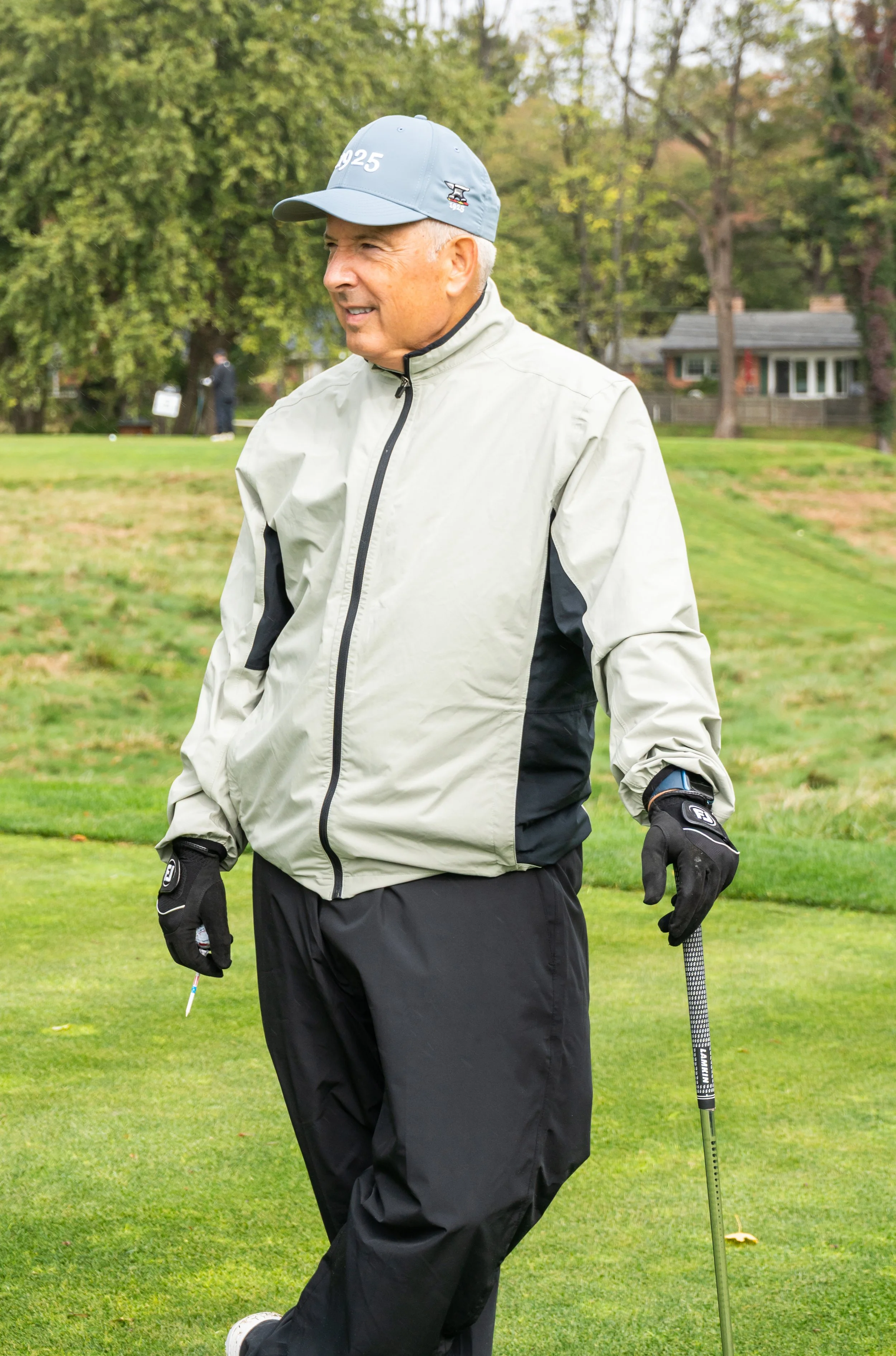 2025_CommunityCup-89_golfer solo w tee.jpg