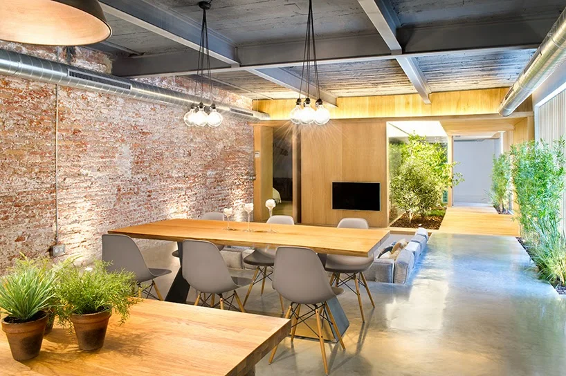 egue-seta-transform-a-commercial-space-8.jpg