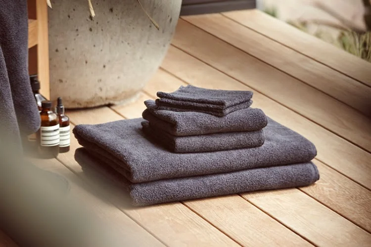 james-perse-bath-towels-1.jpg