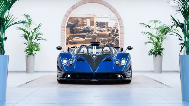https_%2F%2Fhypebeast.com%2Fimage%2F2018%2F07%2Fpagani-12.jpg