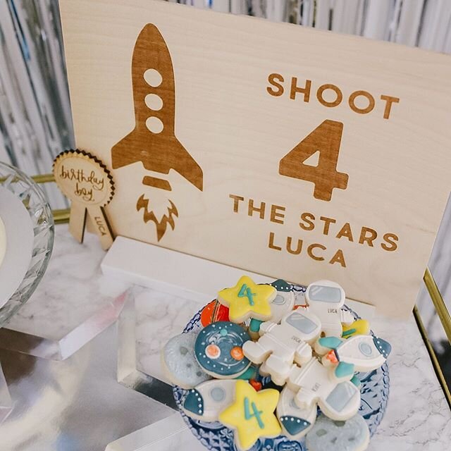 Watching the @spacex launch had me feeling all the feels this morning! 🚀🇺🇸🤯😭 This party that @lauramollphoto threw for her little felt like the perfect tribute!