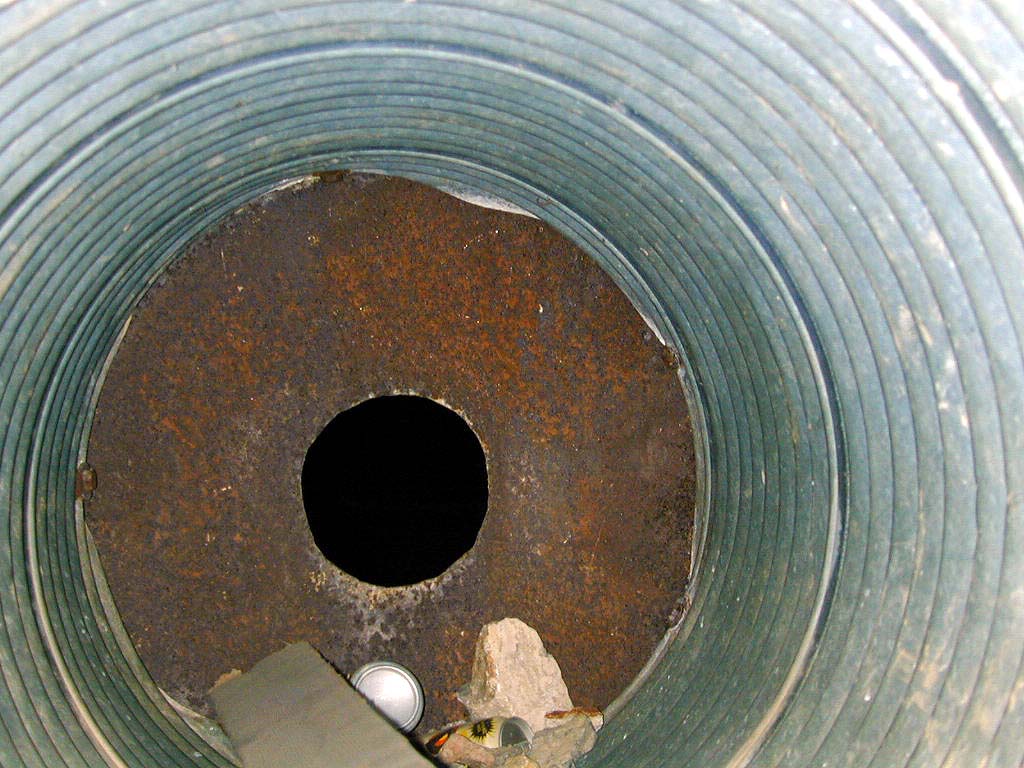 Flash picture of inside the pipe