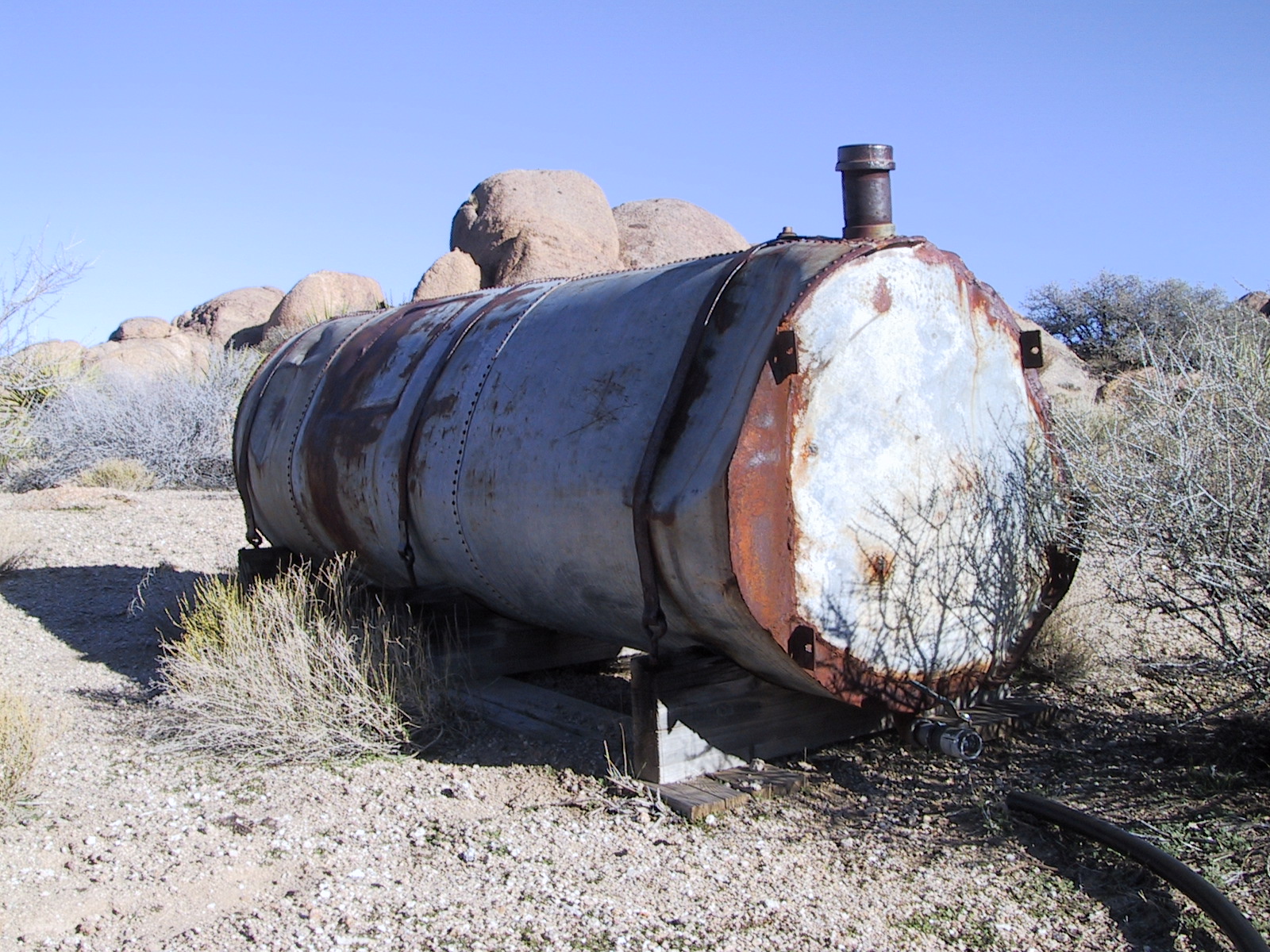 Fuel Storge Tank