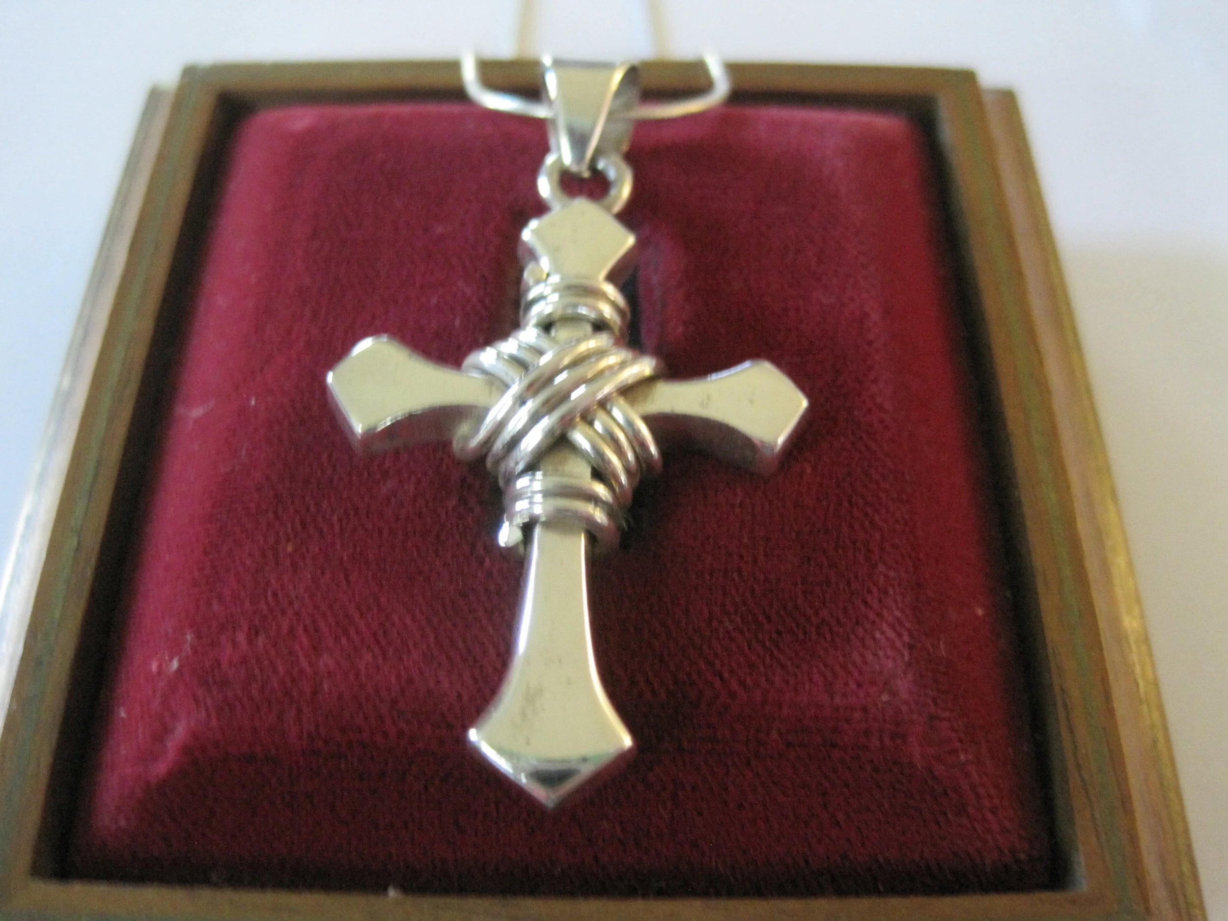 Wire Wrapped Cross 2025