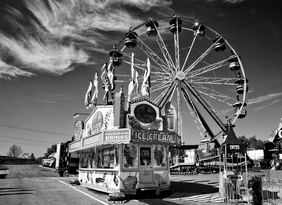 120812-Midway-Early-063-as-Smart-Object-1-bw.jpg