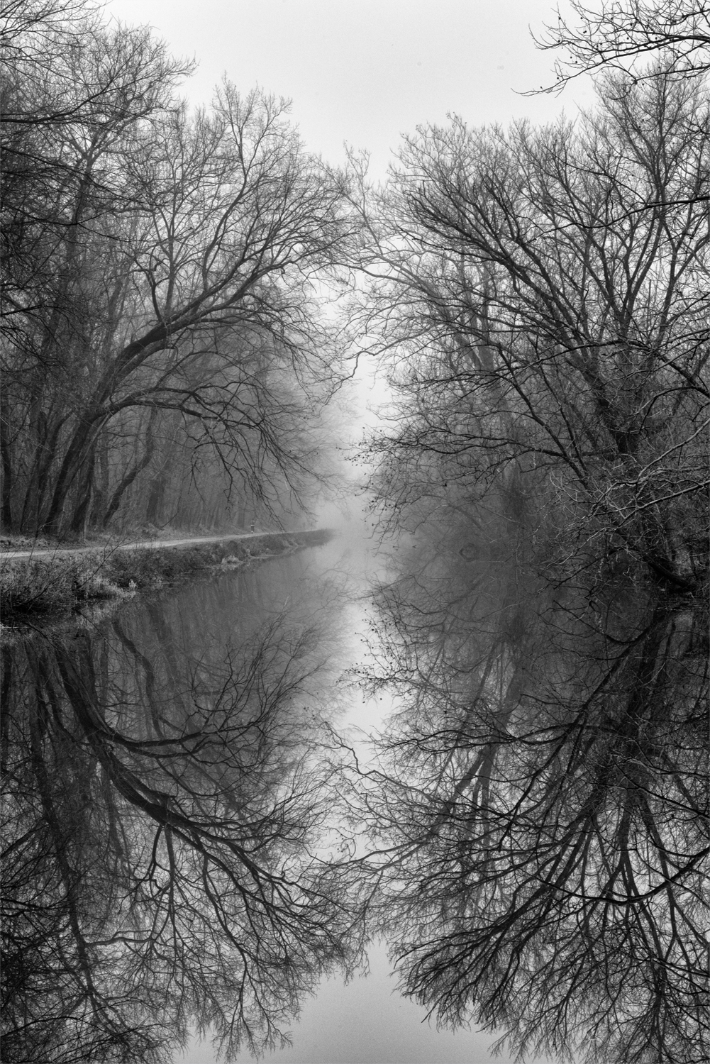 Pennyfield Lock, December Afternoon