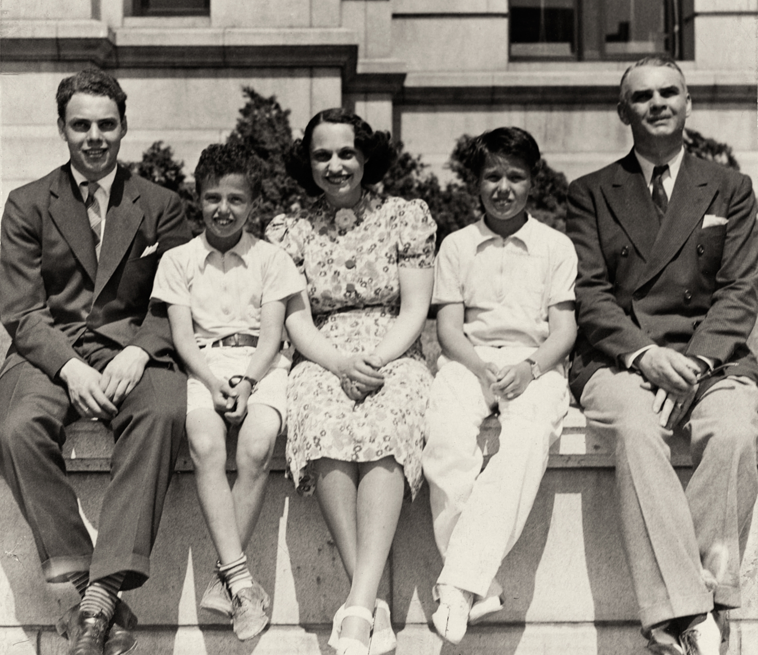 Doug, Richard, Kathryn, Buddy and Harry, 1938