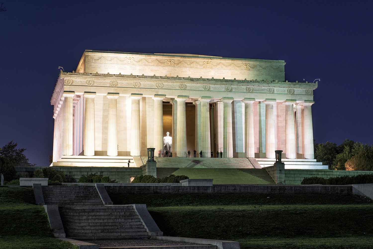 March Morning at the Lincoln Memorial 