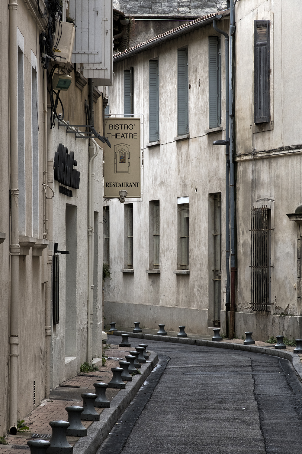 Avignon, October Morning