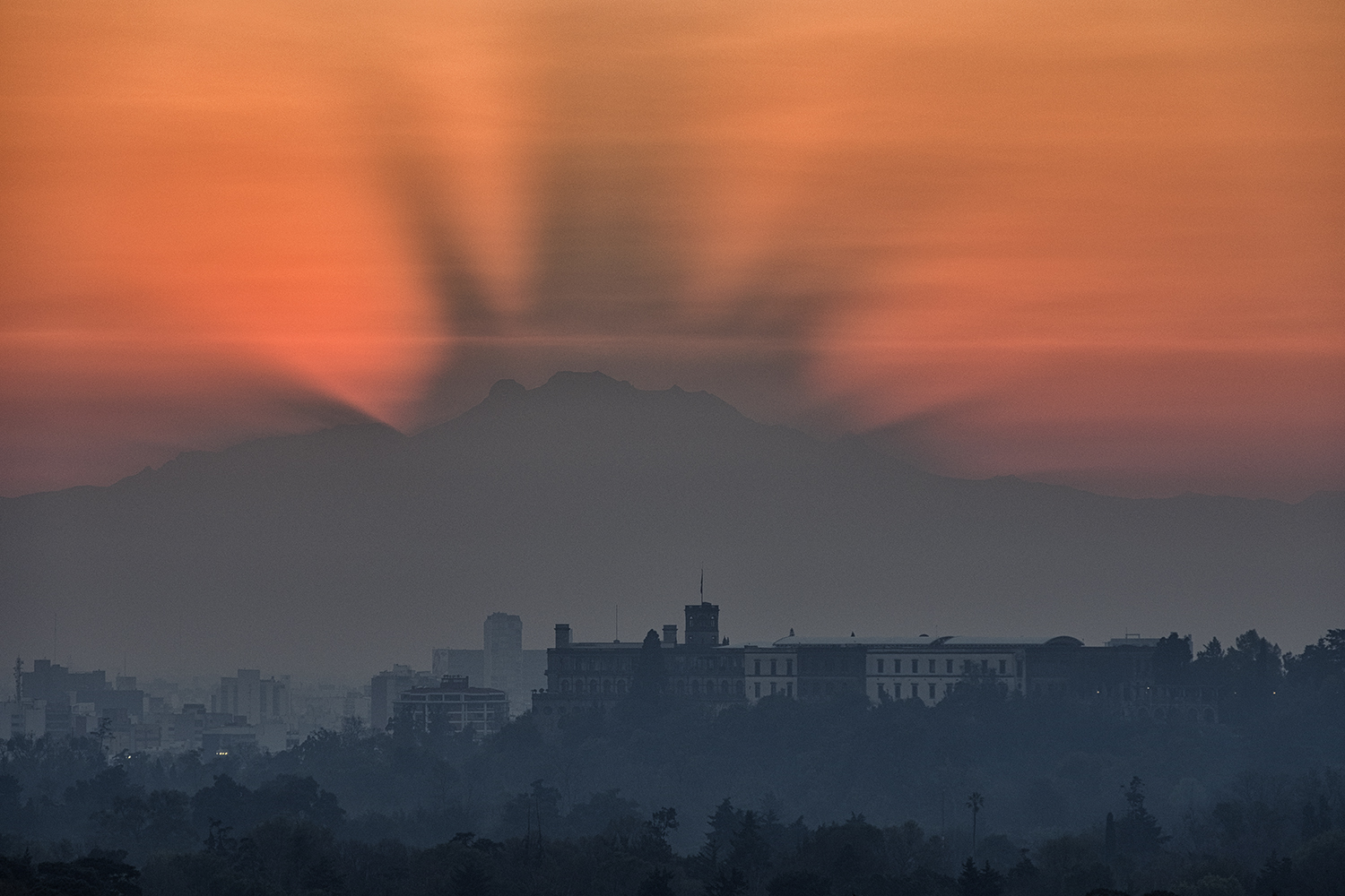 December Sunrise, Mexico City