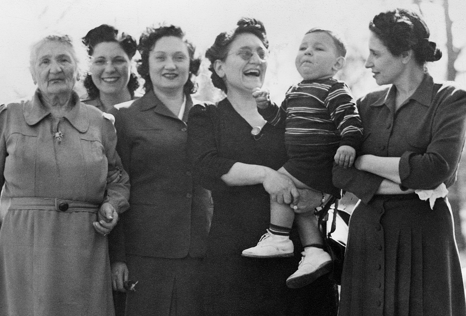 Adalman Women in WWII: Dora, Sylvia, Hannah, Rose and Sylvia