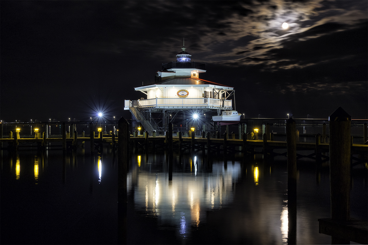 Cambridge, MD, November Evening