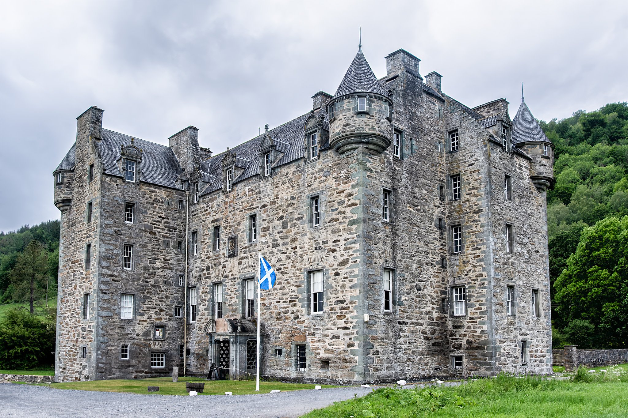 Castle Menzies 