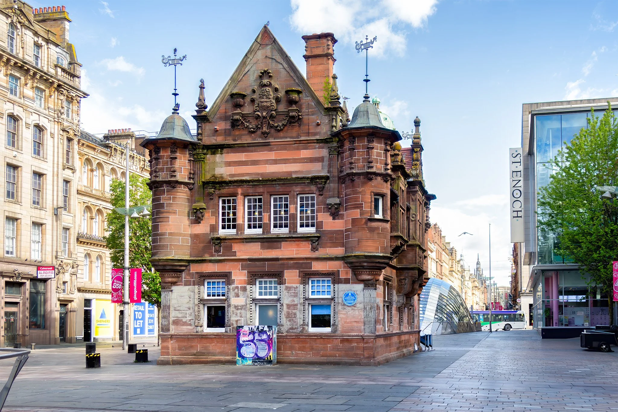 1896 Headquarters and main ticket office of the Galsgow Subway, repurposed as a Nero Coffee shop 