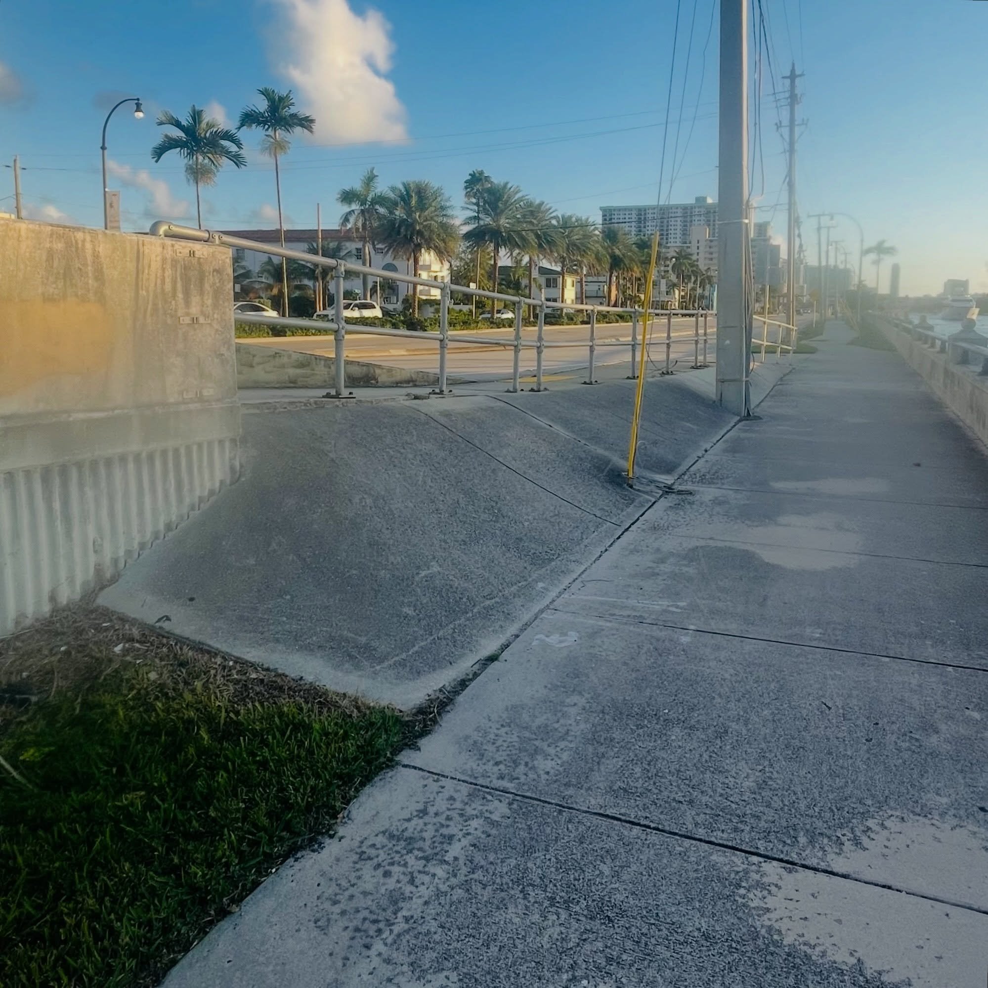 1,558) Waterfront bank. Hollywood FL #HollywoodFL #Florida #JoesSkateSpots