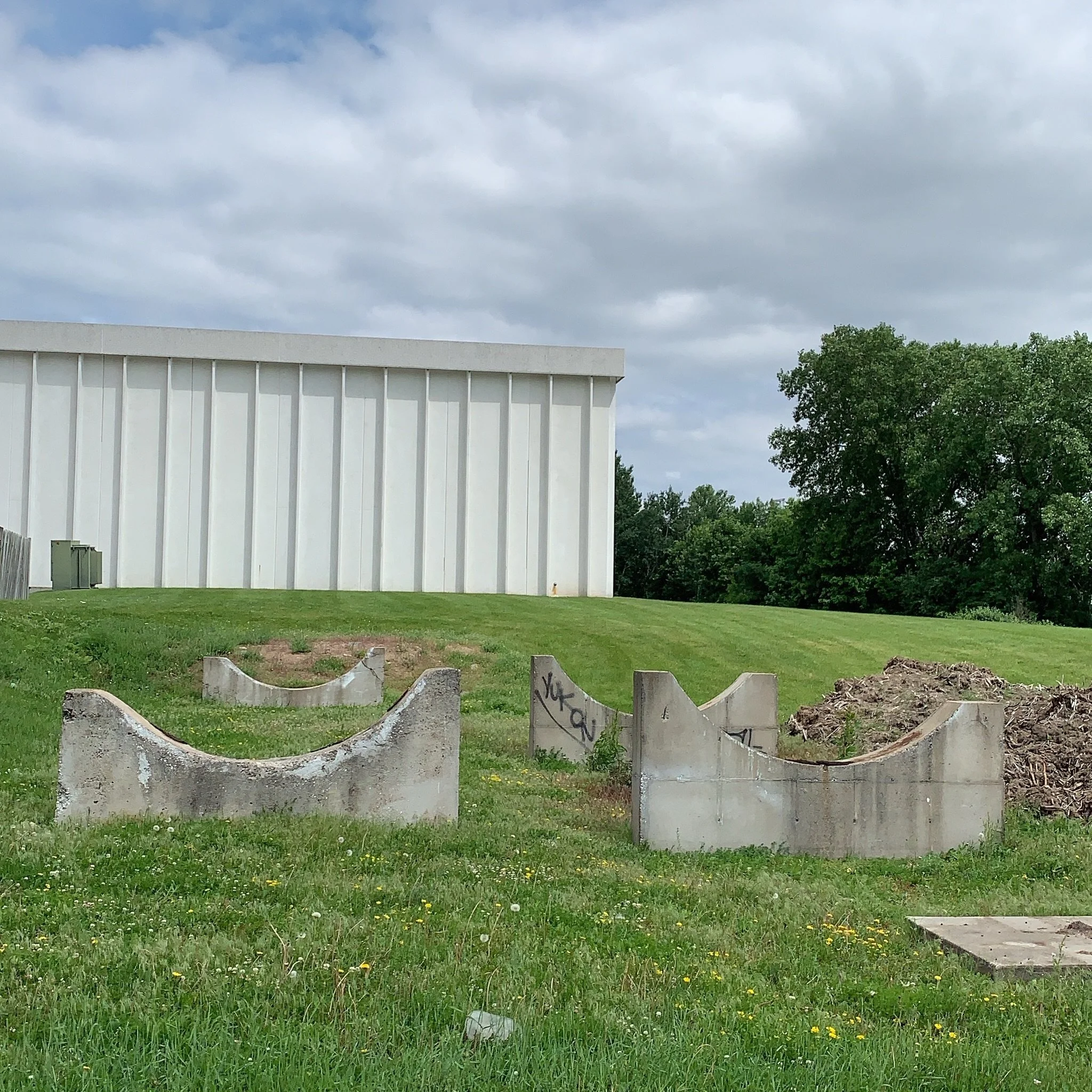 1,552) Thin and short. Minneapolis MN #Minneapolis #Minnesota #JoesSkateSpots