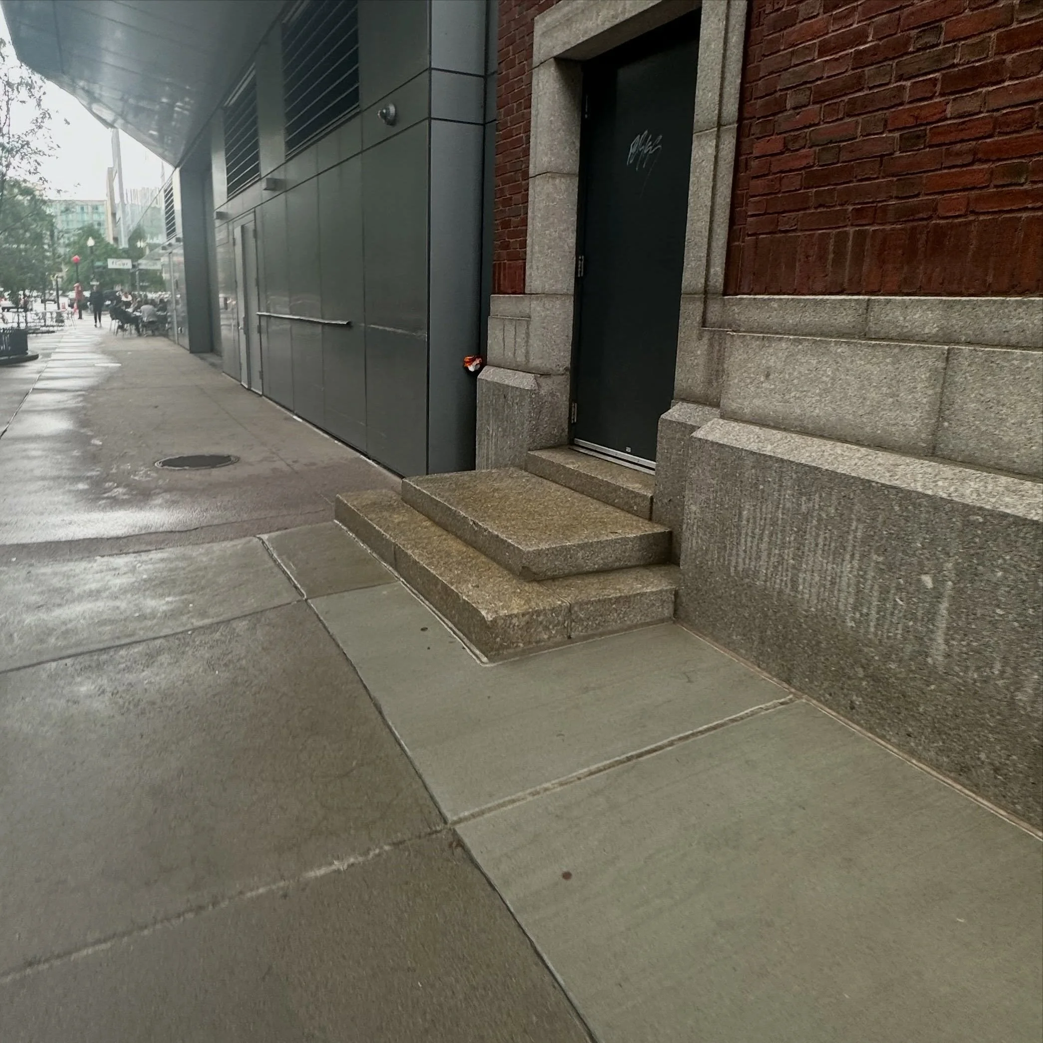 1,564) Mini bump to Philly pad. Boston MA #Boston #BackBay #Massachusetts #JoesSkateSpots