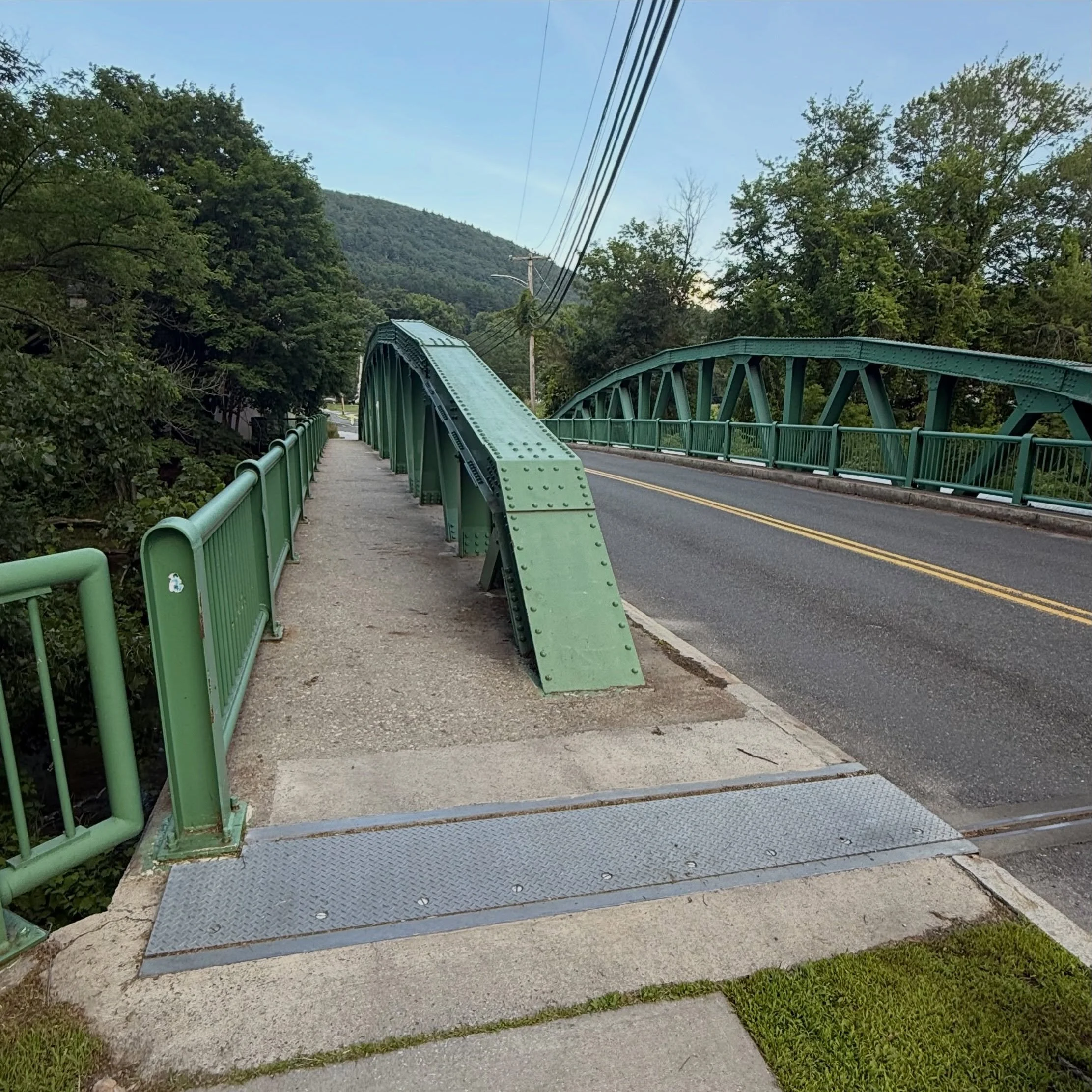 1,586) Bridge bank. Great Barrington MA #GreatBarrington #Massachusetts #JoesSkateSpots