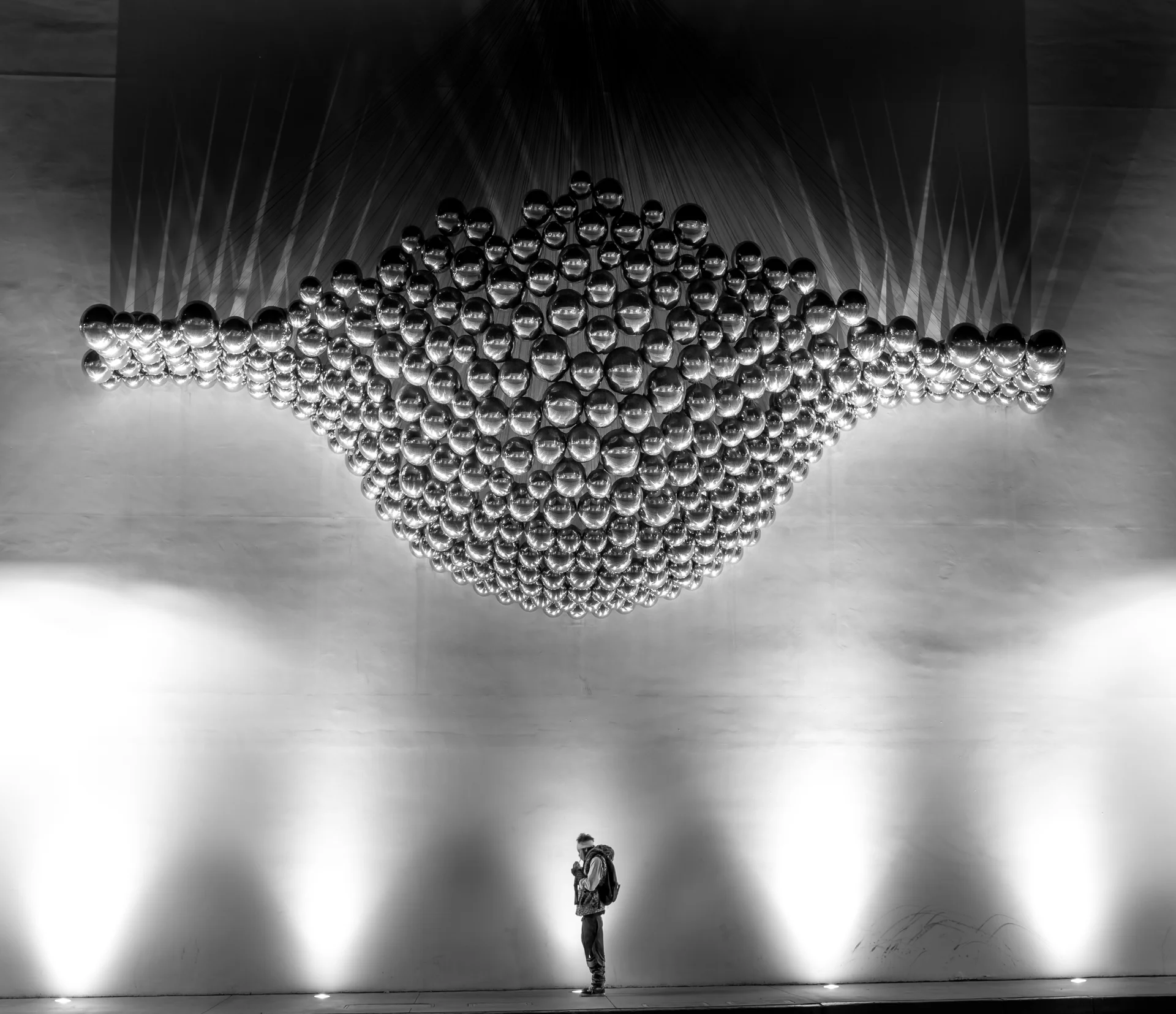 ball nogues: cradle installation in santa monica california