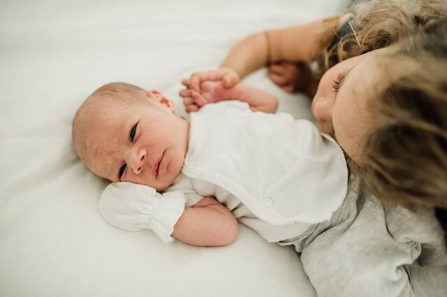 When I tell you that I&rsquo;m not sure that I&rsquo;ve ever seen a more instant connection, I mean it! I was there to capture the moment big sis got to meet her little brother and it was amazing!  #angeladoranphotography