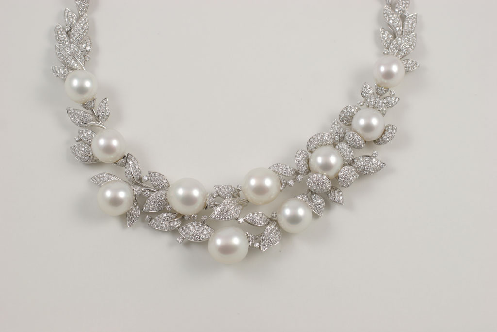 Diamond and Pearl necklace 3.jpg