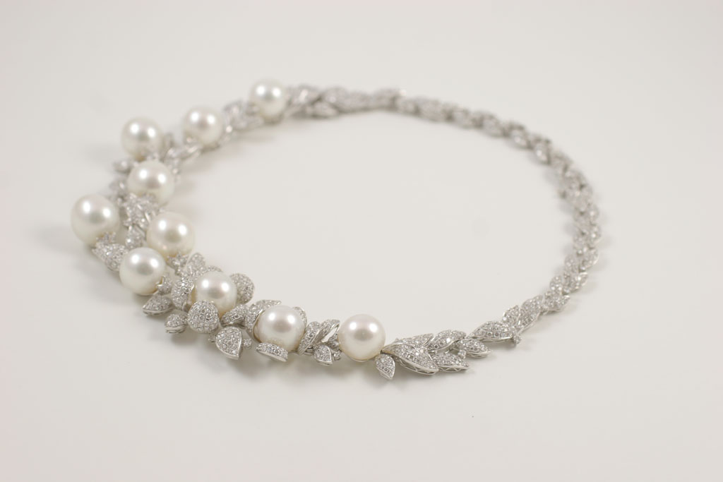 Diamond and Pearl necklace 6.jpg
