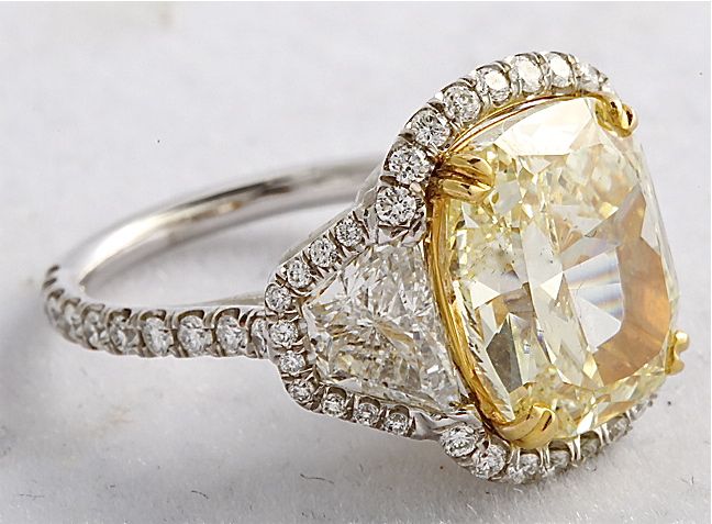 5.03 Ct TW Exquisite Fancy Light Yellow Diamond Ring 4.40 Ct Sieraden Ringen Bruiloft & Verloving Verlovingsringen Cushion Shape GIA Certified 2215461851 Elegant Dainty Jewelry Gift For Women 