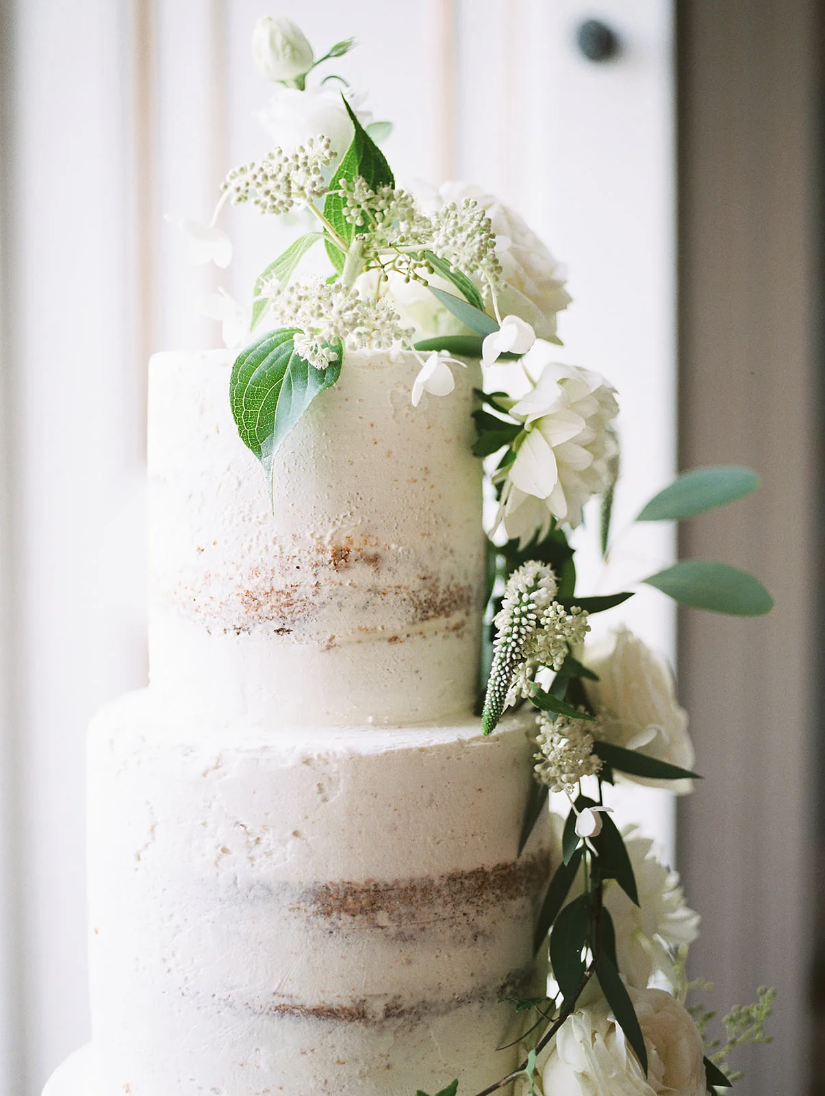 Sophie_and_Chris-Exeter_England_Wedding-Andrew_and_Ada_Photography-1296.jpg