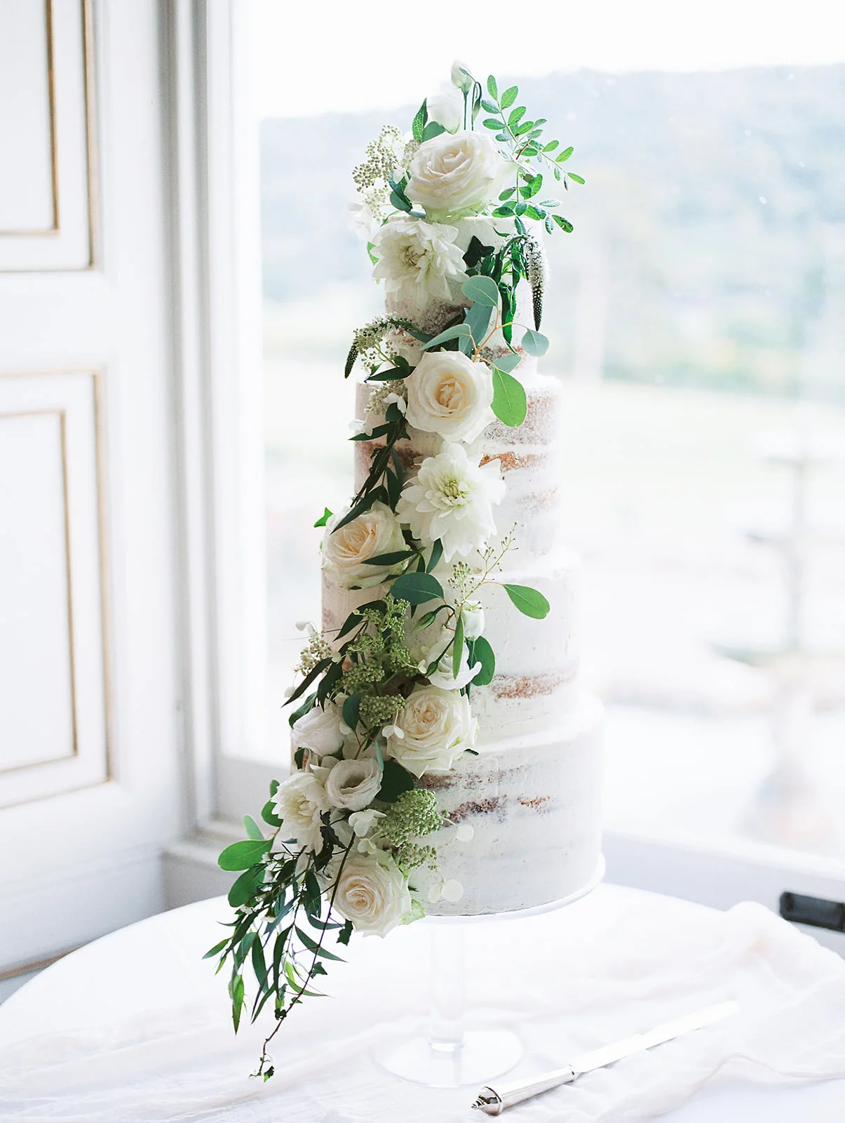 Sophie_and_Chris-Exeter_England_Wedding-Andrew_and_Ada_Photography-1293.jpg