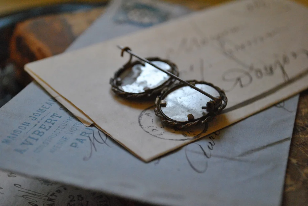 antique double portrait brooche circa 1800's