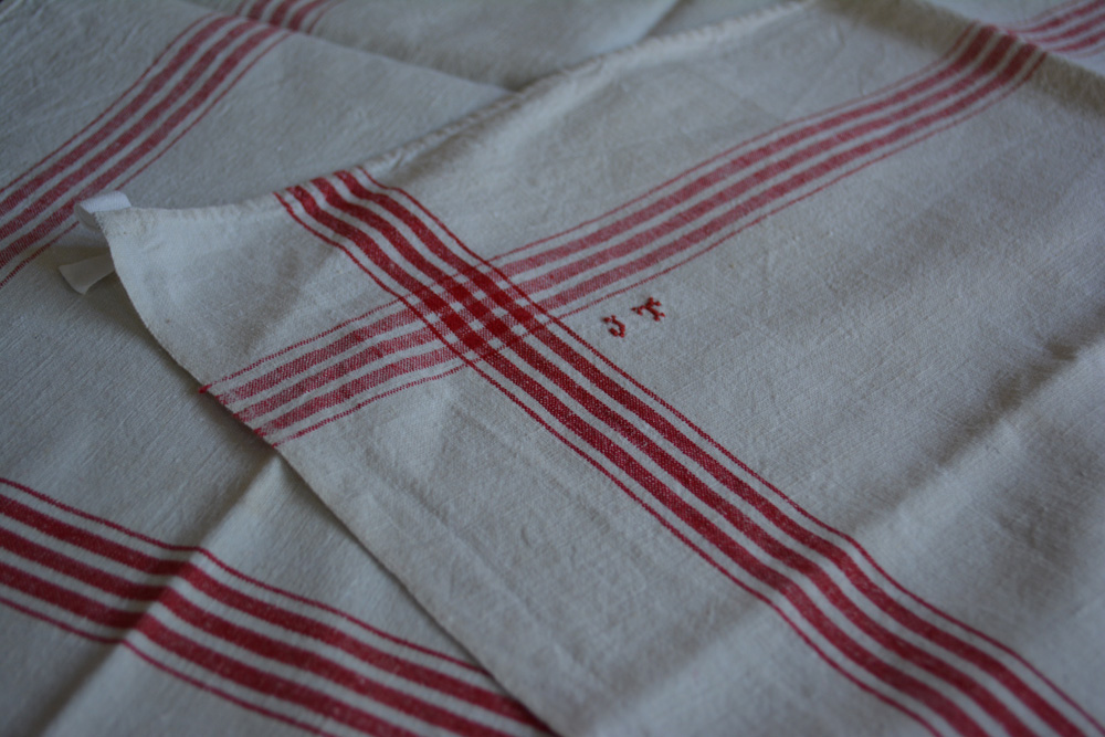 Vintage Antique French LINEN Red Blue Stripe Roller Kitchen Towels ~14 x 30 