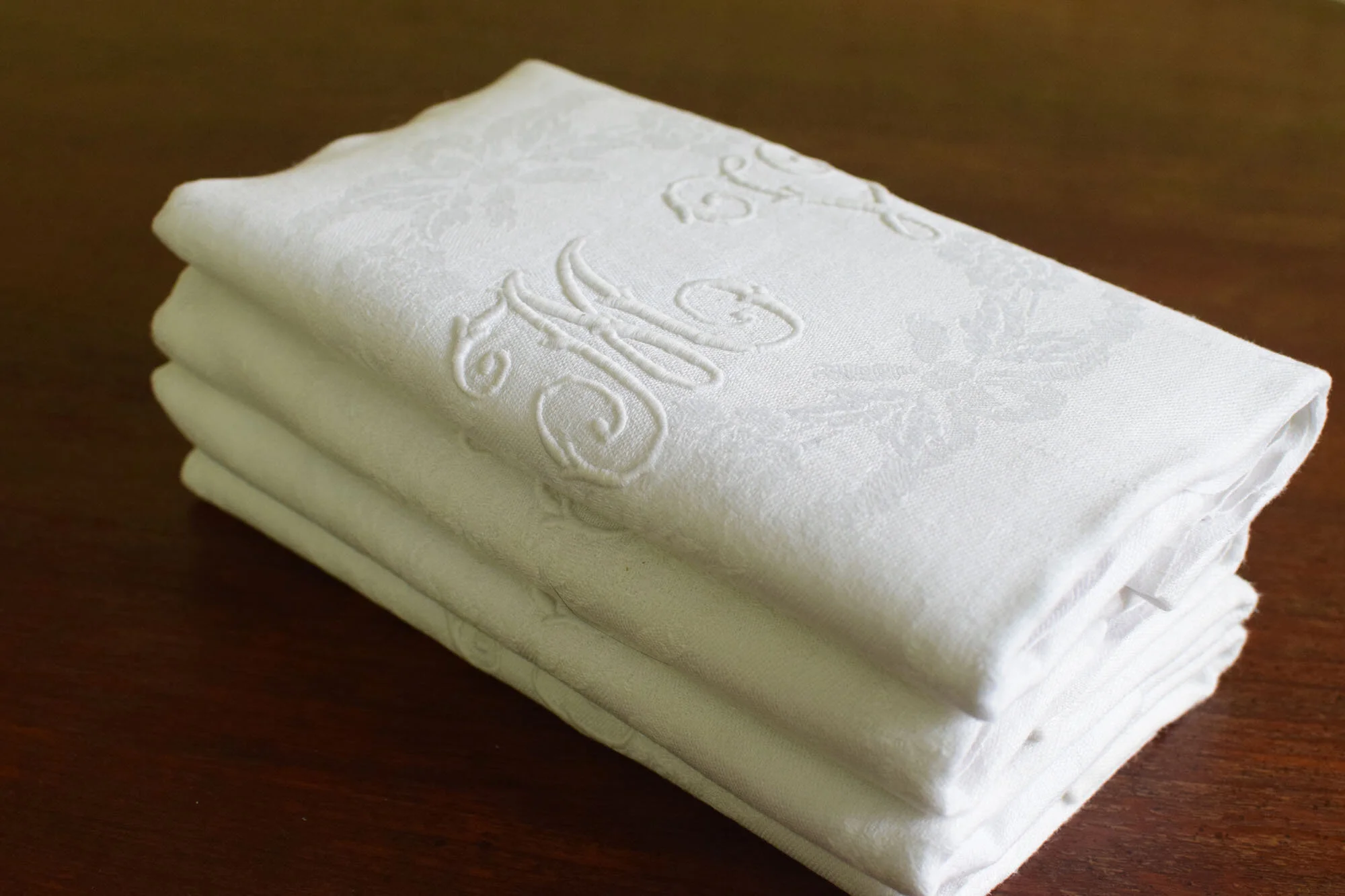 rench Jacquard Napkins with initials MV