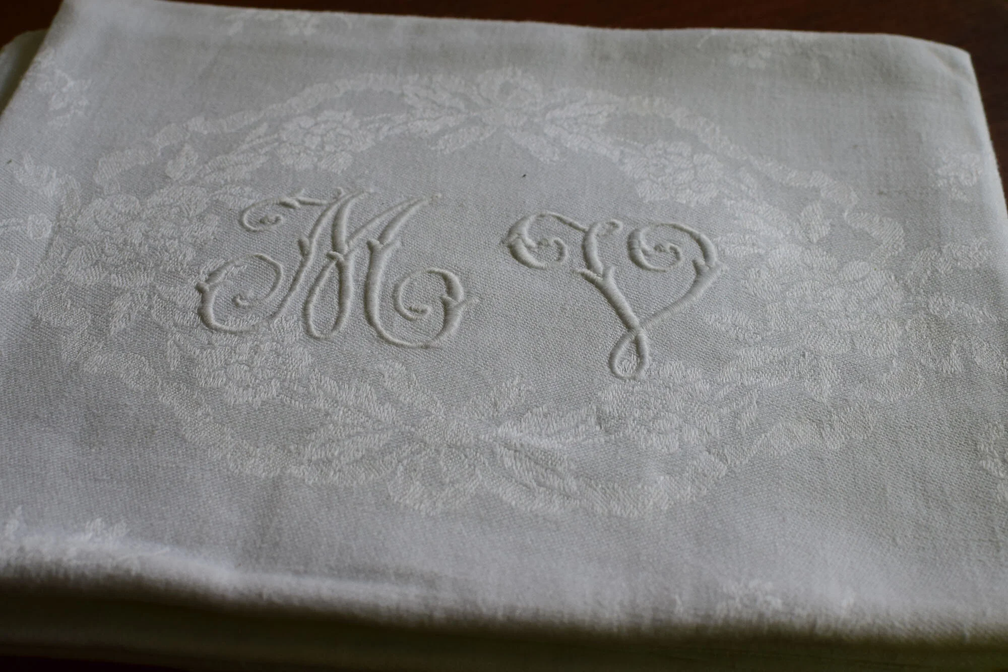 rench Jacquard Napkins with initials MV