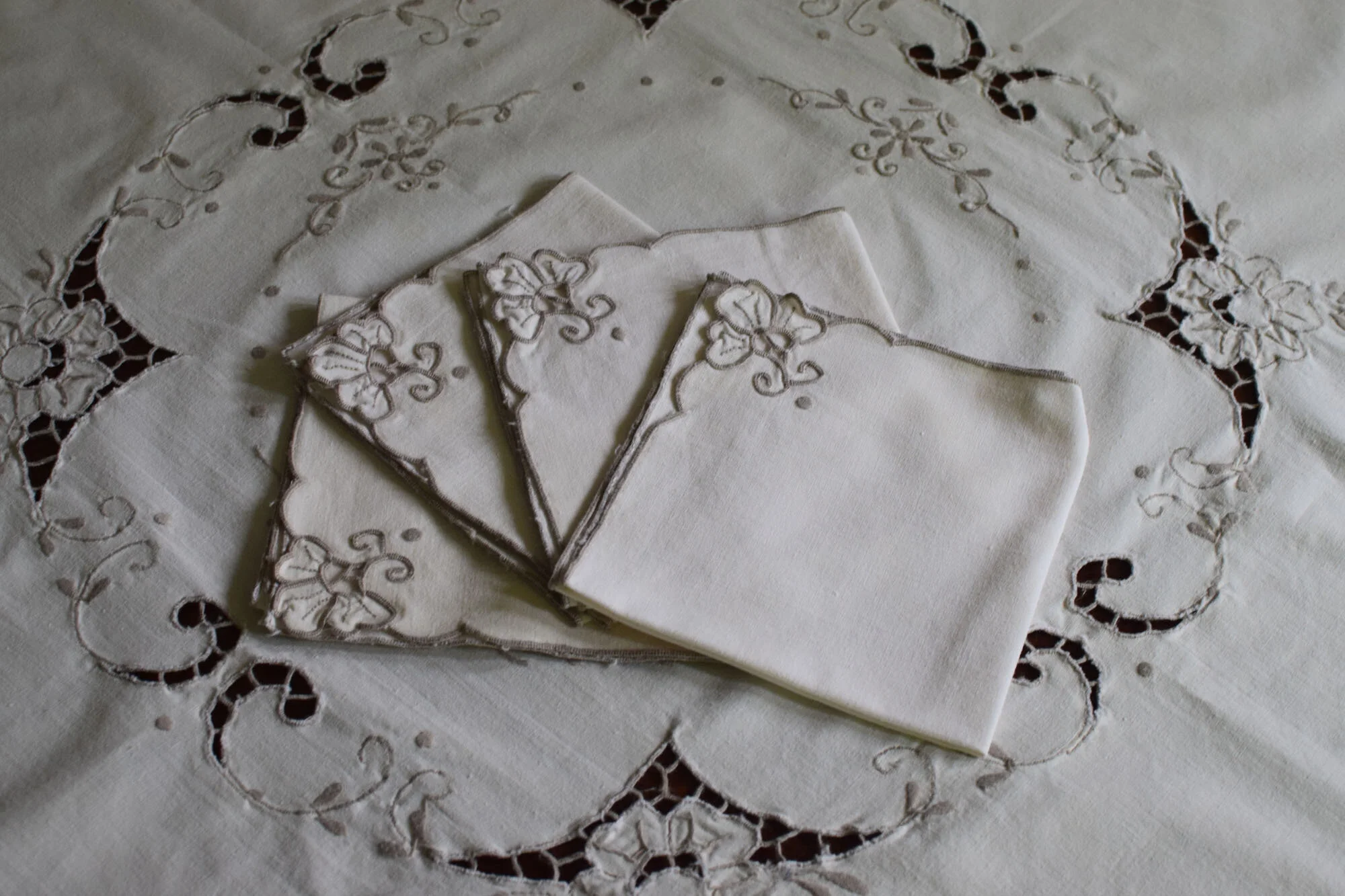Vintage Cutwork Tablecloth and Set of Luncheon Napkins