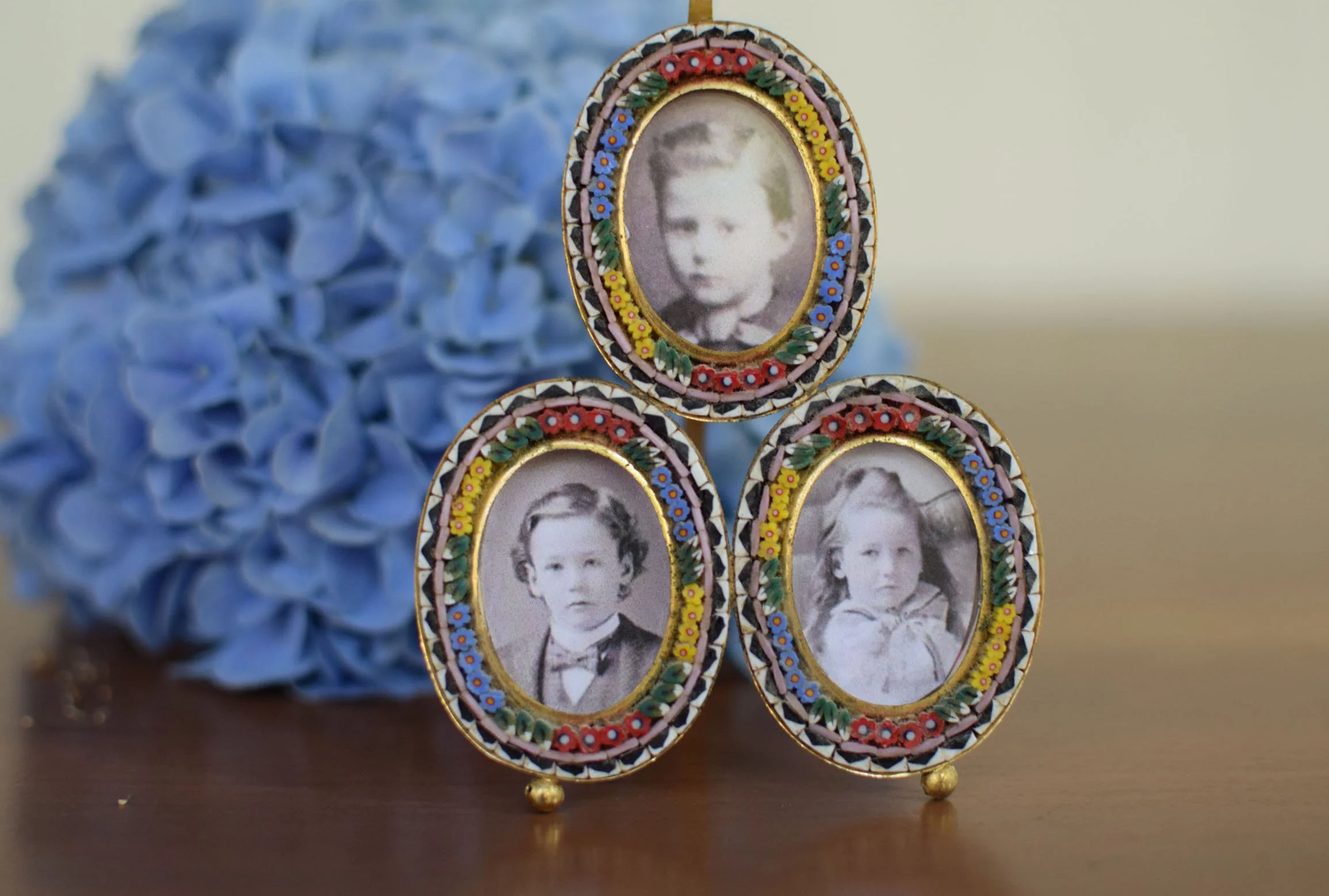 Vintage 1940's Micromosaic Triple Frame