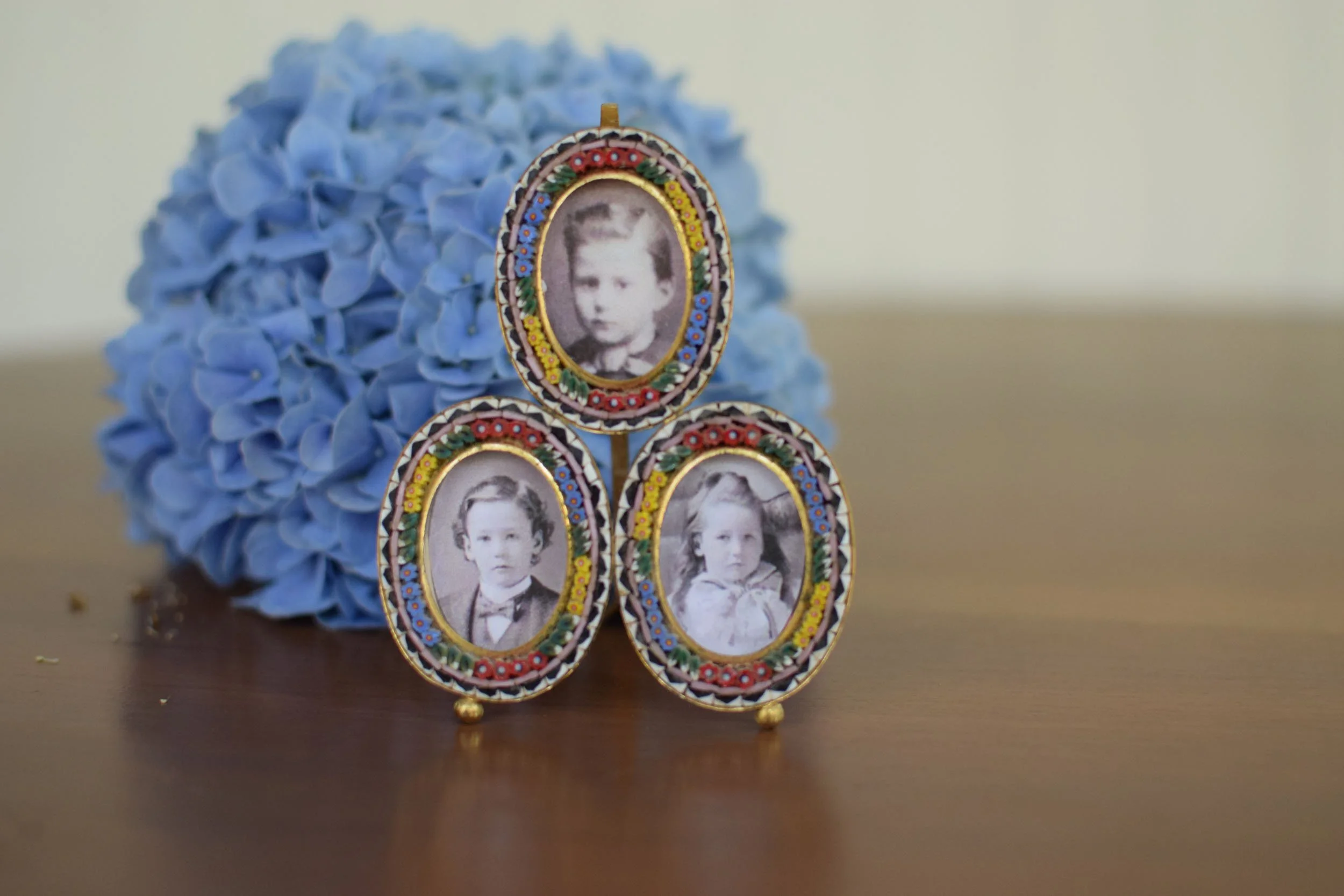 Vintage 1920's Micromosaic Triple Frame
