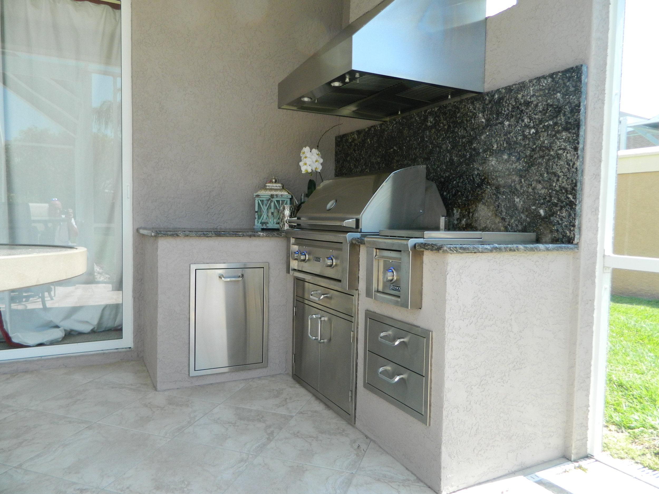 Simple Outdoor Kitchen Designs - Premier Outdoor Living & Design Tampa FL