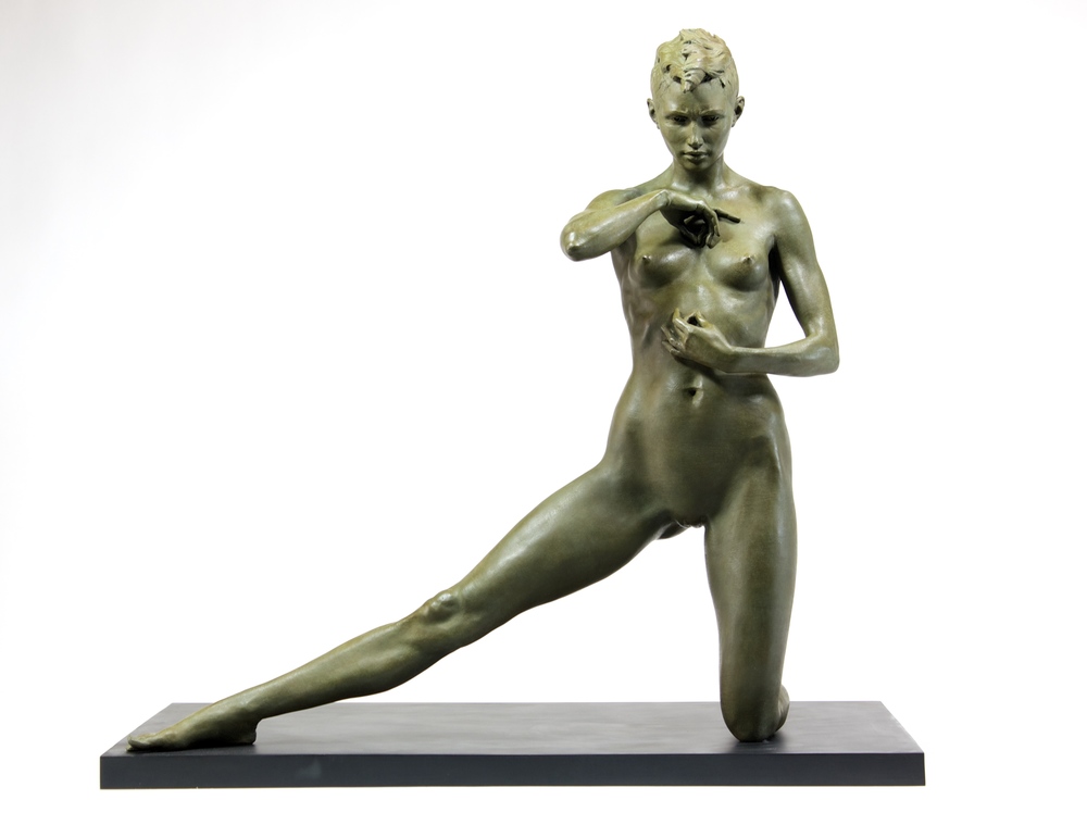 Briana, bronze
