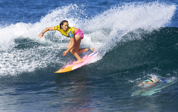 Carissa Moore is famous for her low back knee -- it's what gives her turns so much power and spray. 