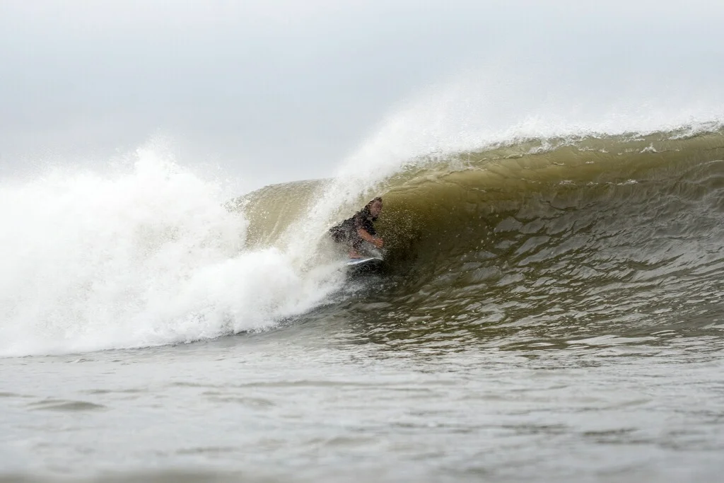 Dion in a fun little tube on Hermine Day 3. Photo: La Vida Escondida