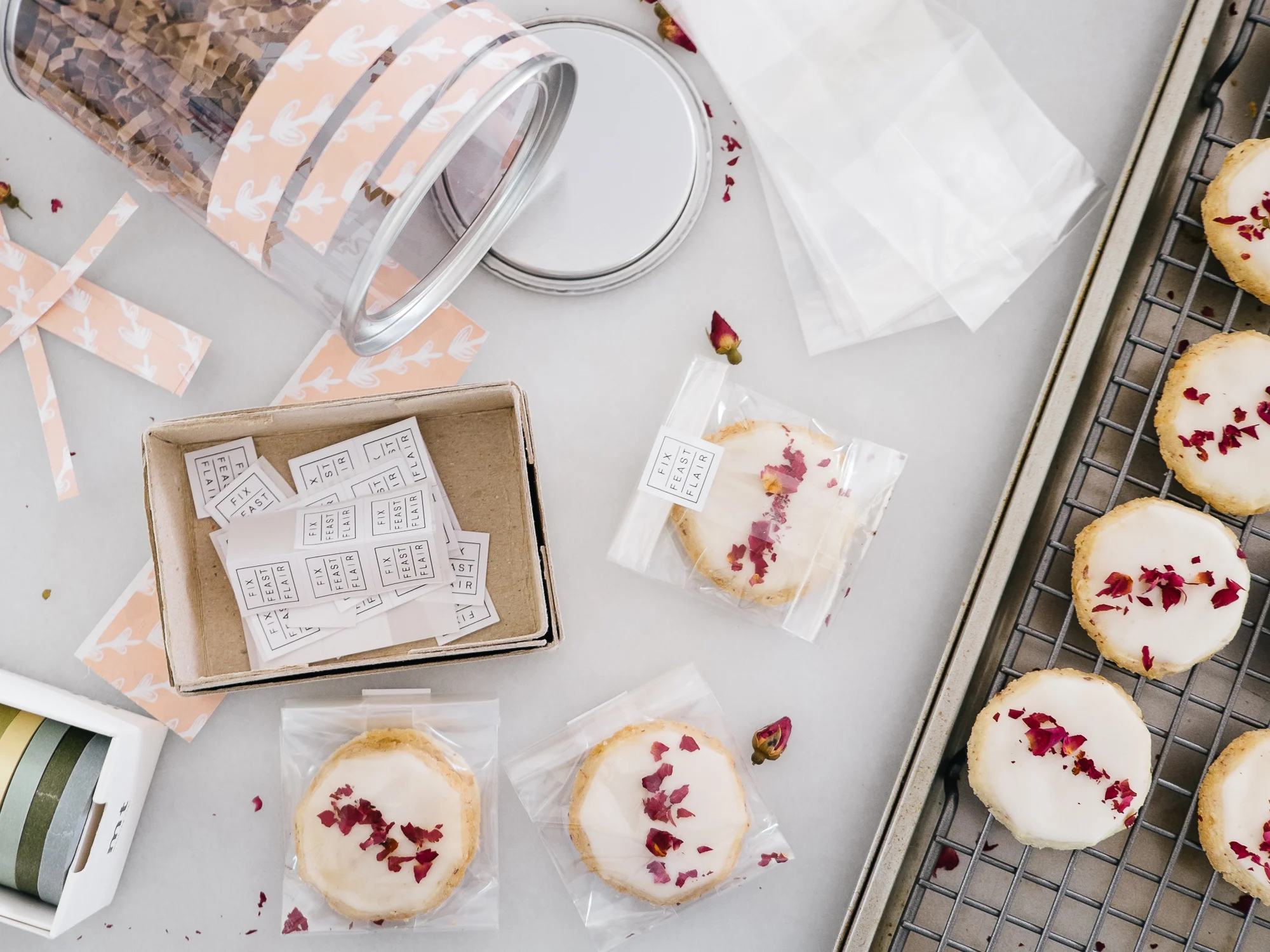 Those cute little strips are actually cut from sheets of Wrappily , the cutest gift wrap made by Maui girl (and mama), Sara Smith. Wrappily is printed with soy-based inks on 100% recyclable newsprint!