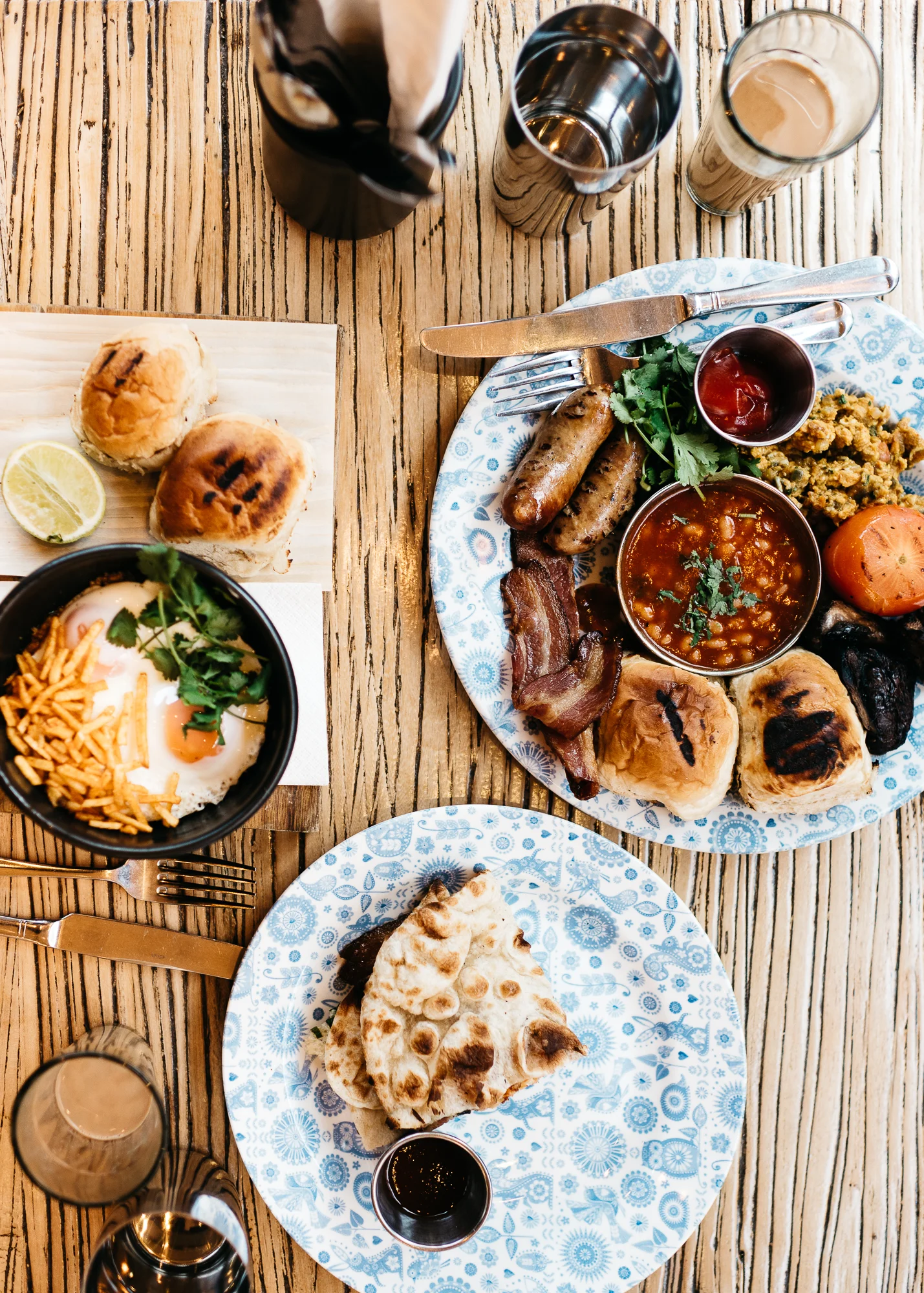 Breakfast at Dishoom: Keema per Eedu, The Big Bombay, Bacon Naan Roll