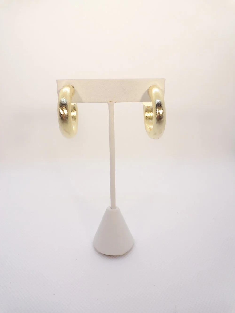 Sheila Fajl Small Chantal Hoops - Brushed Gold