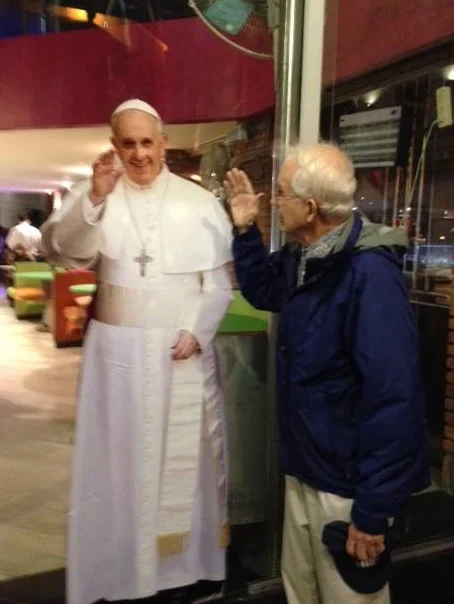 On my last day in Bolivia I saw this image of El Papa! I knew then that my DC-Bolivia journey was complete .