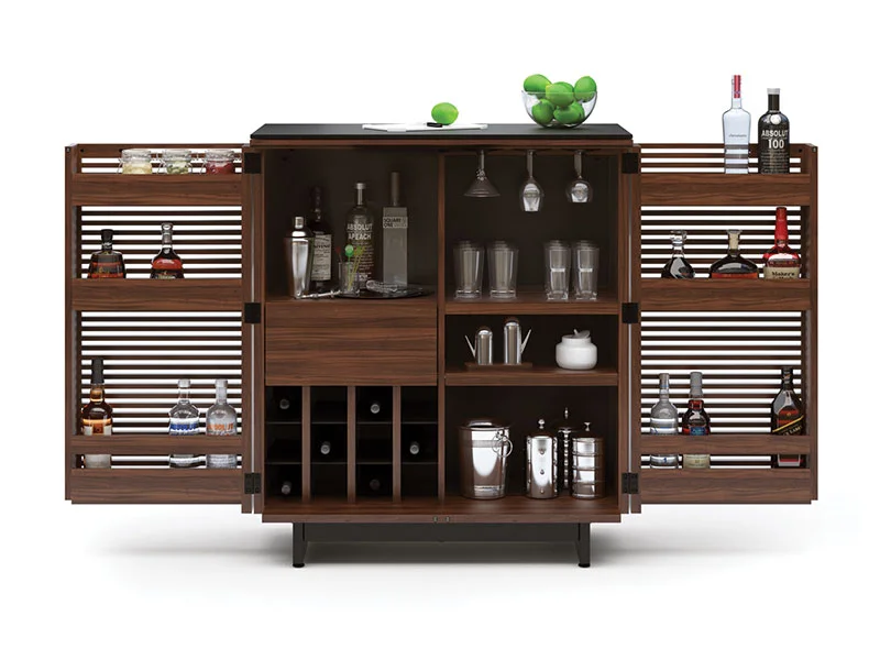CORRIDOR ® BAR 5620 OVERALL DIMENSIONS: 41H X 36W X 18.5D IN 104H X 91W X 47D CM